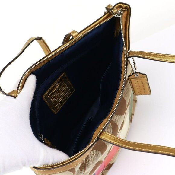 Coach Limited Edition Rainbow LGBTQ Shopper Lunch Bag Tote - Picture 9 of 11